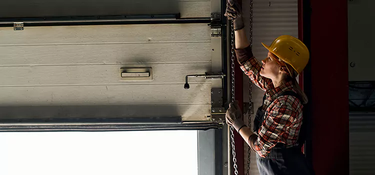 Addressing Common Garage Door Stoppage Issues in University Park, TX